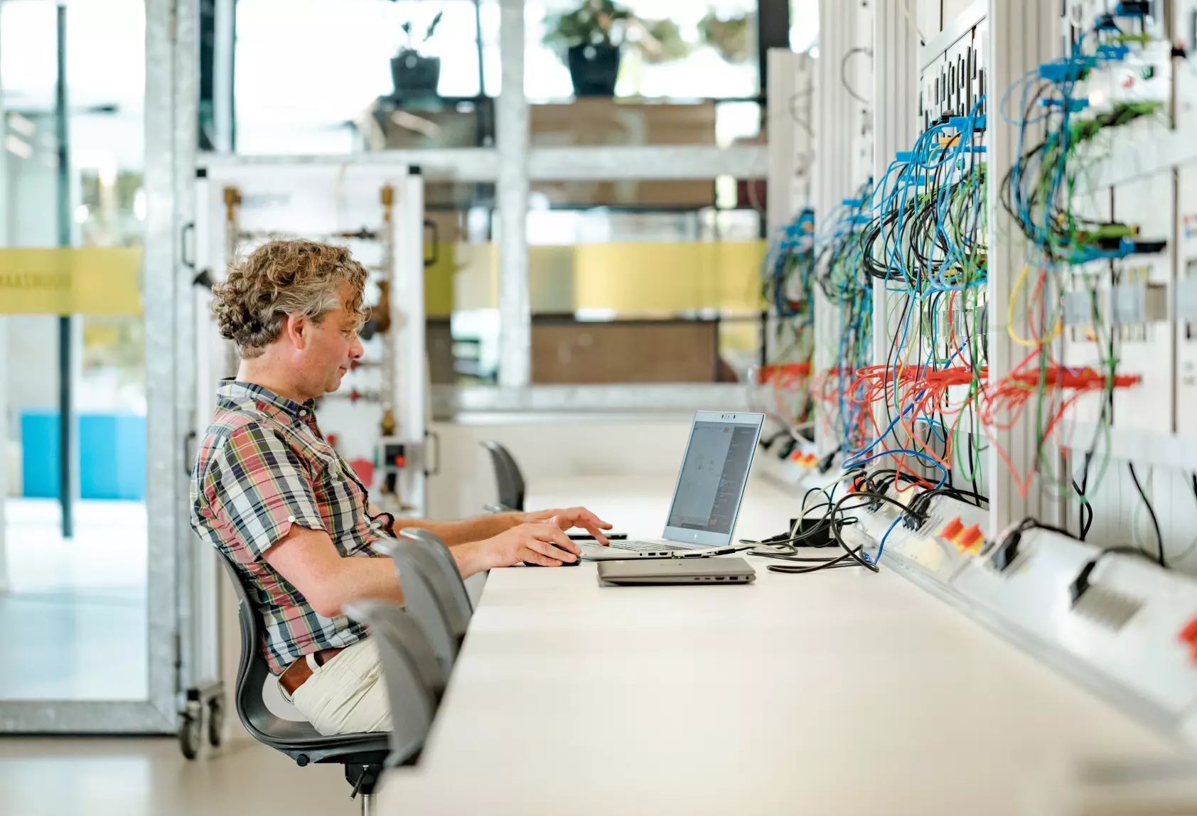 eerste monteur service en onderhoud elektrotechniek en instrumentatie mbo 3