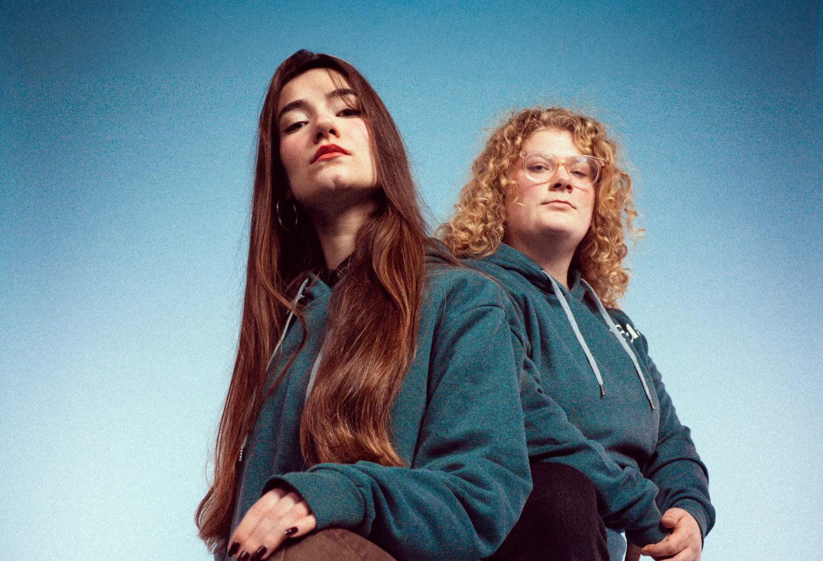 Asther Briek en Zeynep Kaçar