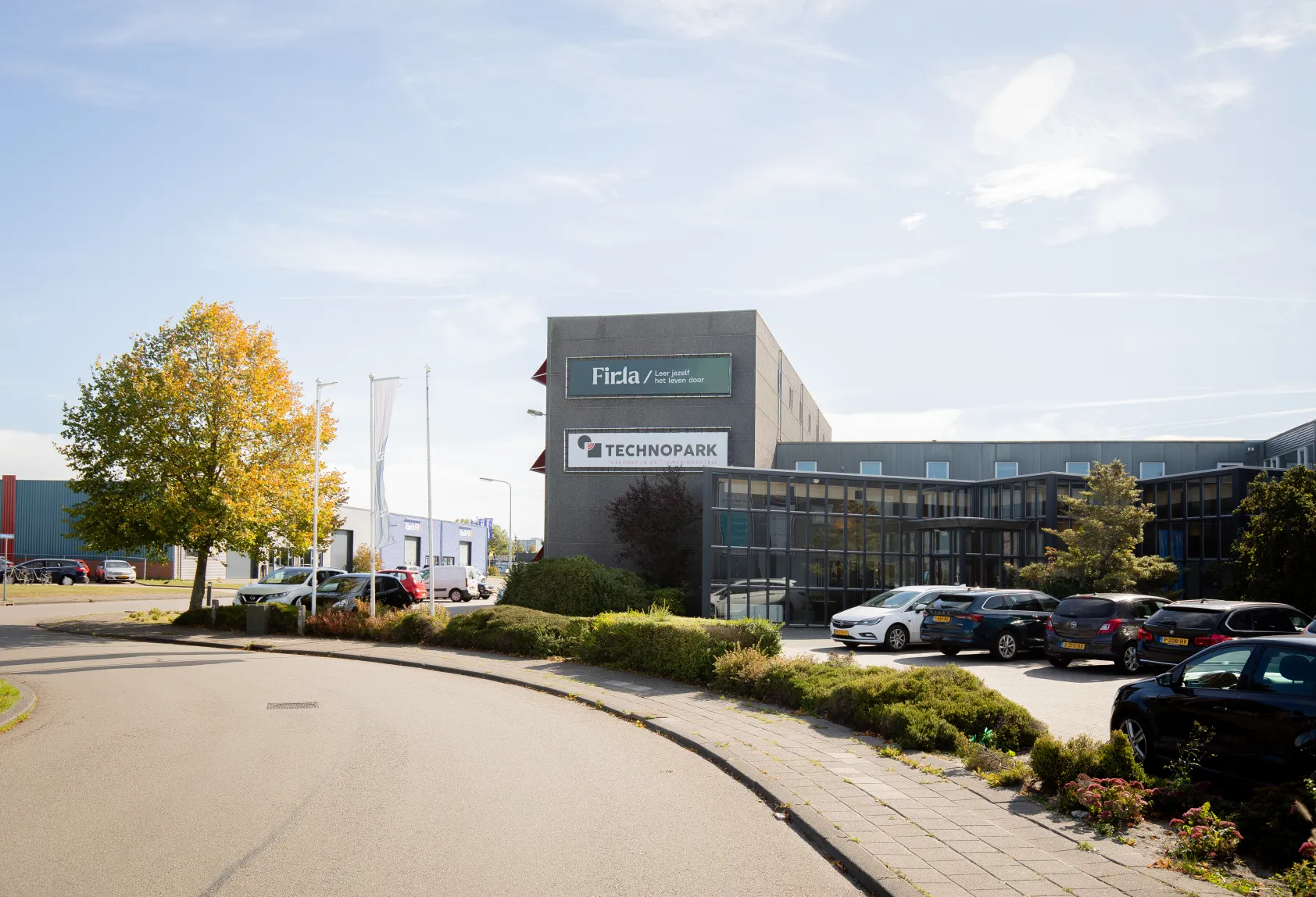 Firda Heerenveen, locatie Skrynmakker - opleidingen voor houtbewerking en meubel- en scheepsinterieur