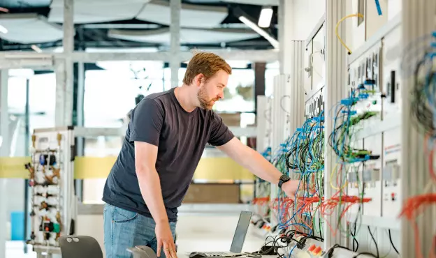 Eerste monteur elektrotechnische installaties in de gebouwde omgeving