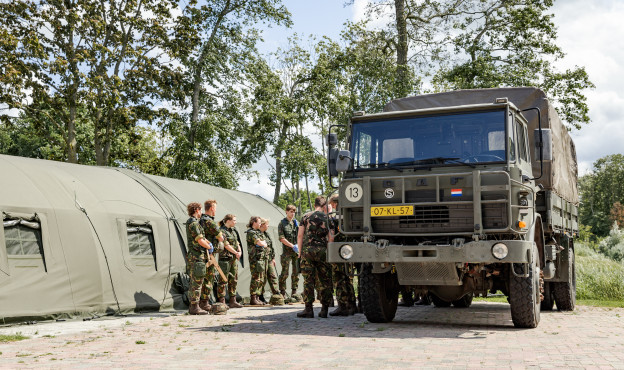 Aankomend onderofficier grondoptreden pantserinfanterie