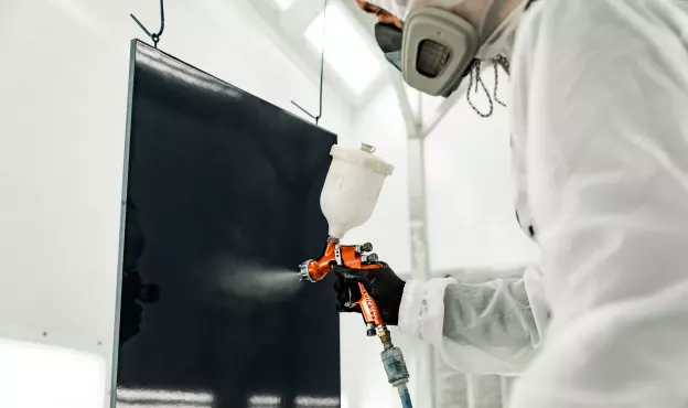 Vakkracht industrieel lakverwerker