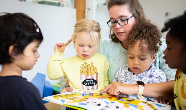 Pedagogiek pedagogisch professional kinderopvang Firda voor Volwassenen 