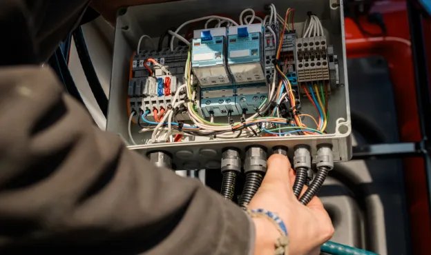 docent elektrotechniek