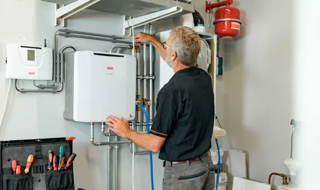 Airco/warmtepompmonteur