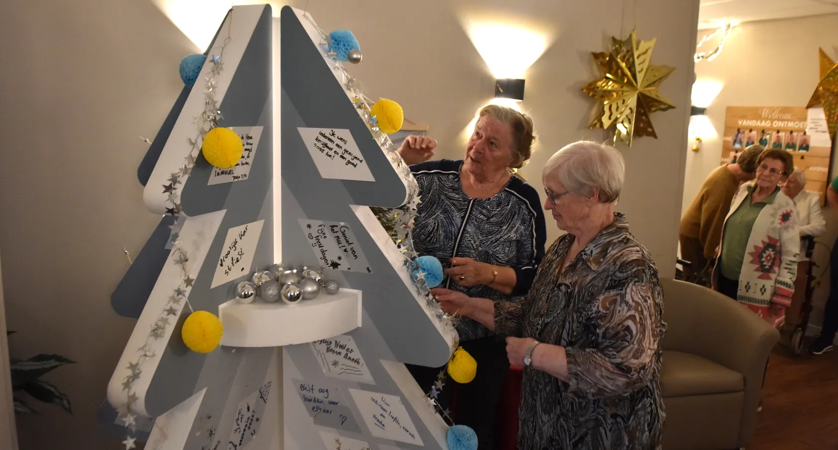 Kerstoom naar goede doel