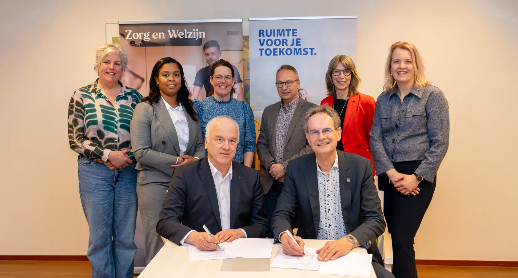 Ondertekening overeenkomst